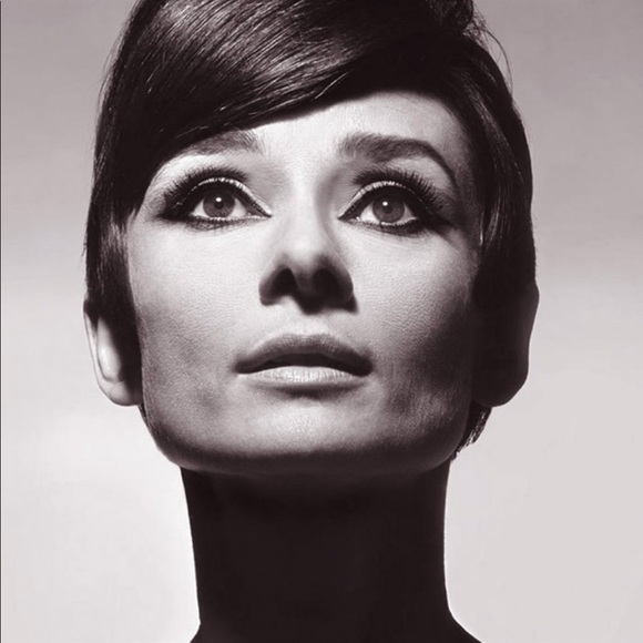 A MEMBER of Vintage Share Group on POSHMARK! Come SHOP WITH US OR JOIN TODAY - Picture 4 of 16